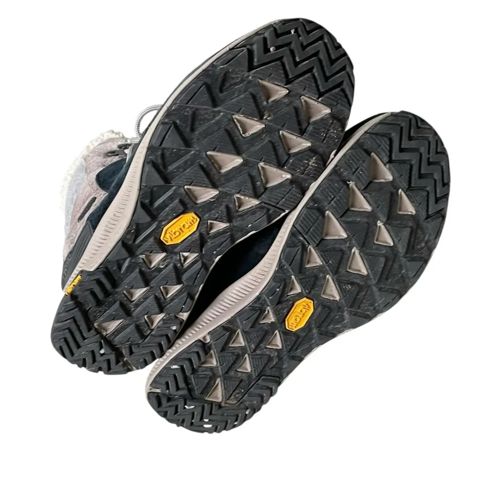 MERRELL Women’s Ontario Tall Polar Waterproof Winter Boots 6